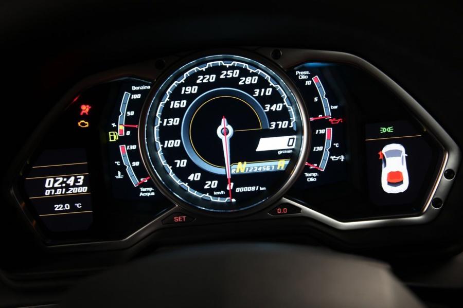 Lamborghini Aventador LP700-4 2011 года  (фото 178 из 204)